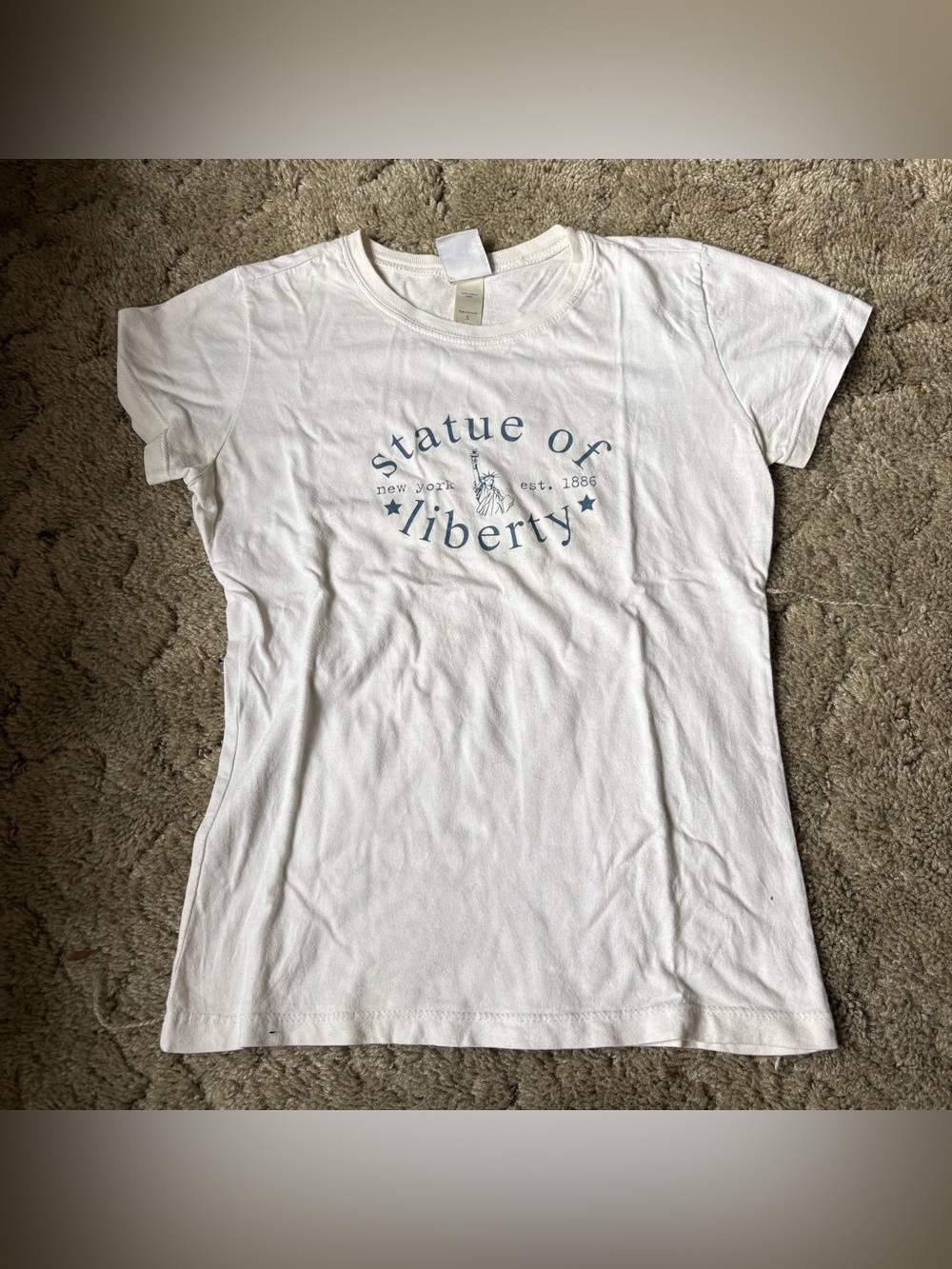 Statue of Liberty Graphic Tee
